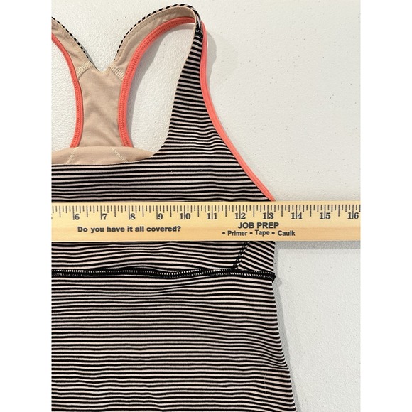 Lululemon Get Fit Keyhole Tank w/Shelf Bra Size 6 Black White Striped Coral Trim - Picture 6 of 7
